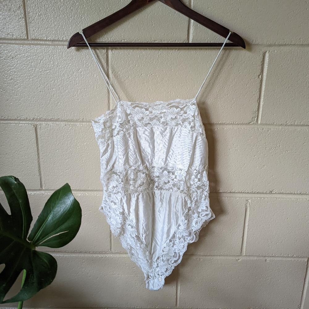 Vintage Floral Lace Lingerie 1 piece